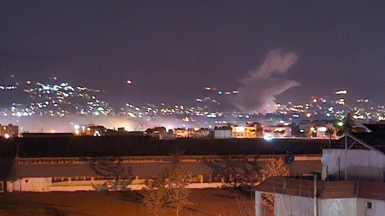 İsrail'den Lübnan'ın doğusuna hava saldırısı