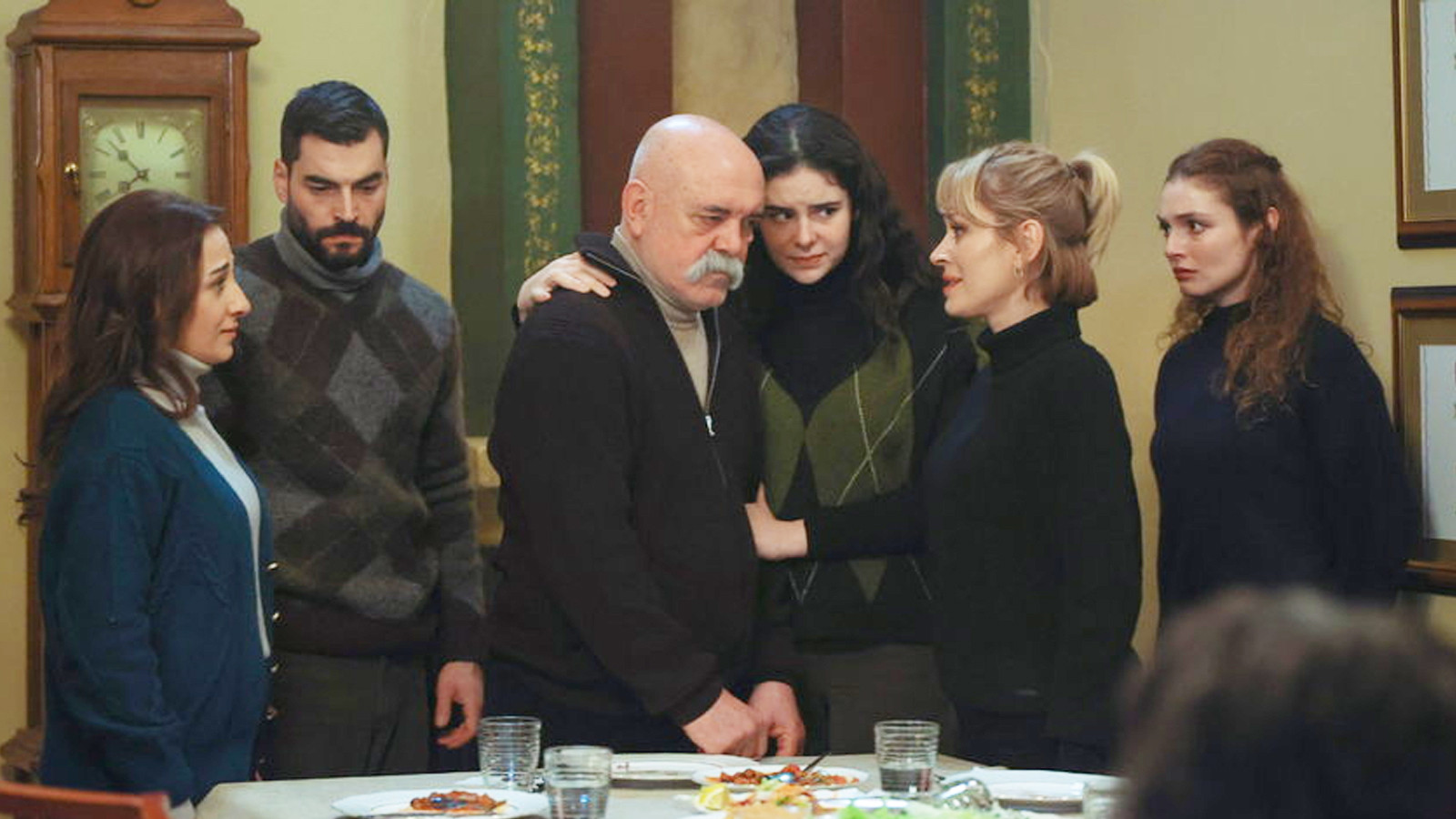 Veliaht 23. Bölüm Yeni Bölüm Tek Parça Full İzle! Show TV Veliaht son bölüm izle!