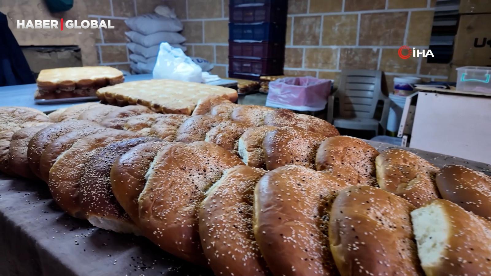 Adana'da hijyen kurallarını hiçe sayan fırın mühürlendi