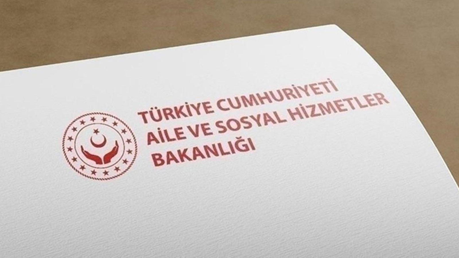 Bakanlık "KPSS'siz ve KPSS'li olmak üzere farklı kadrolarda personel alımı yapılacağı" iddialarını yalanladı