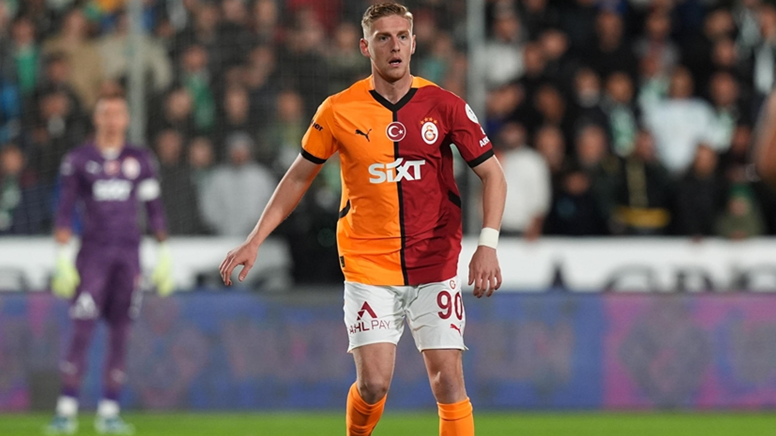 Galatasaraylı futbolcu Metehan Baltacı'ya 13 yıla kadar hapis talebi