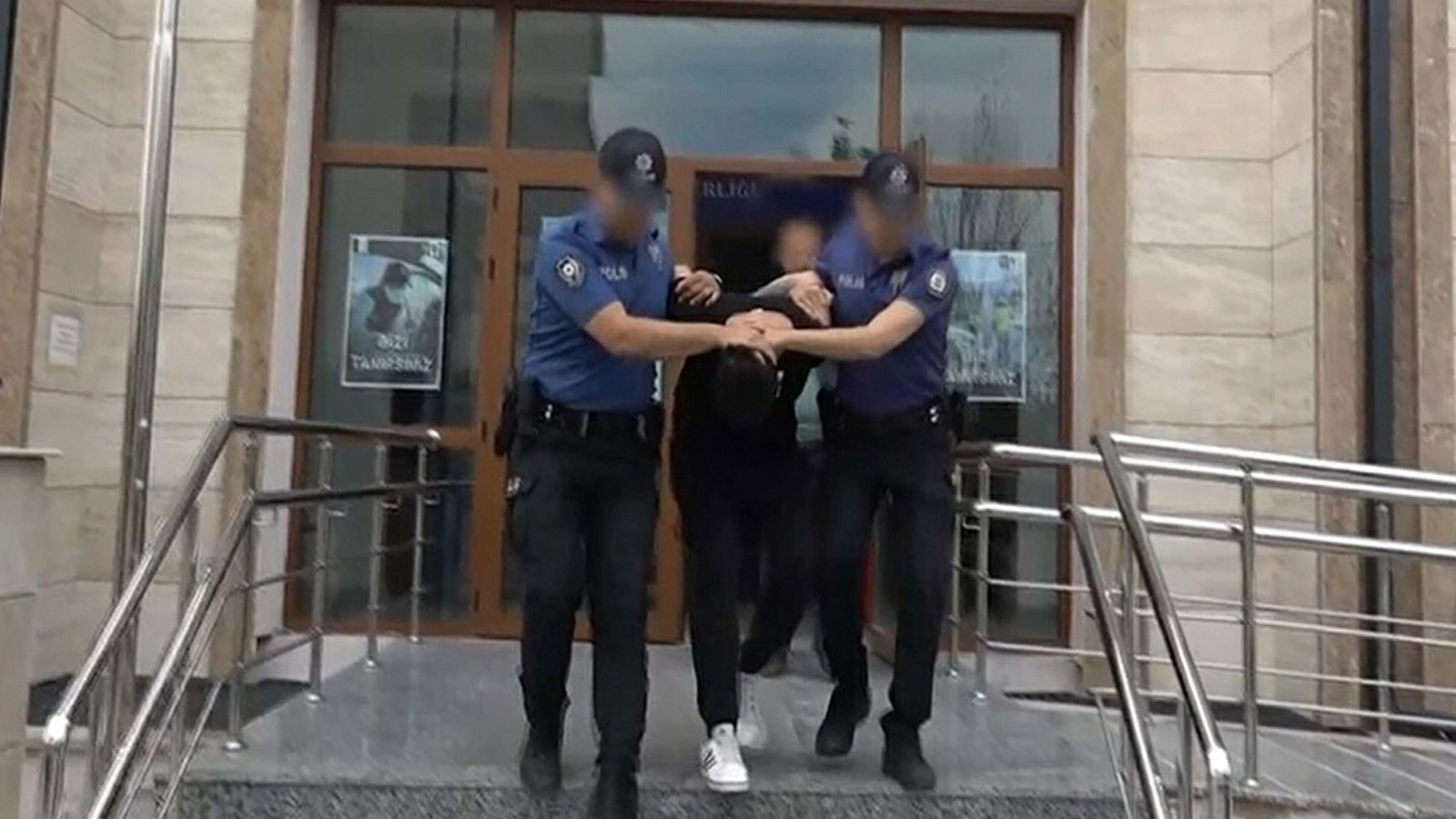 2 yaşında bebeğe işkence davasında flaş gelişme: Anne ve sevgilisinin cezası belli oldu