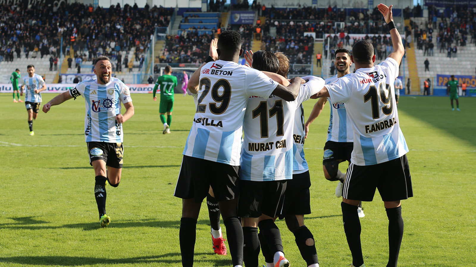 Erzurumspor, Van Spor karşısında zorlanmadı! Müthiş seri 11 maça çıktı