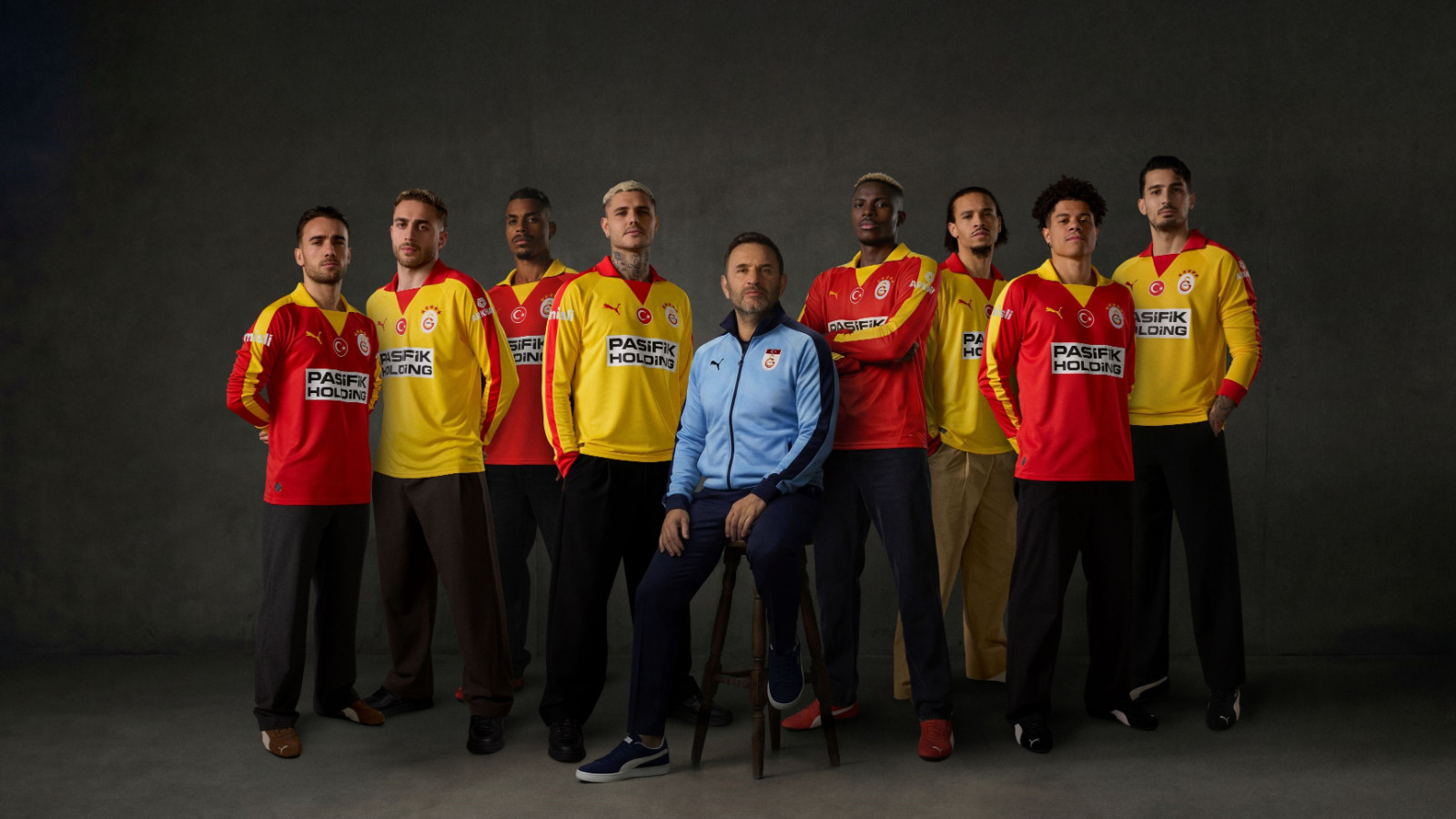 Galatasaray'ın 1980-81 sezonu formaları retro koleksiyonu görücüye çıktı