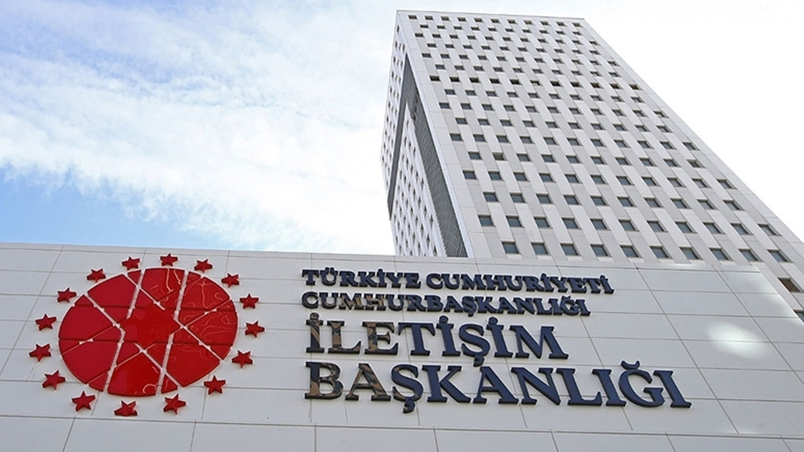 38 sosyal medya hesabına erişim engeli getirildi