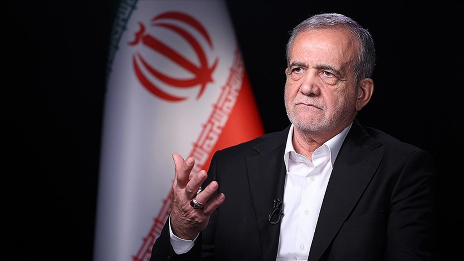 İran Cumhurbaşkanı Pezeşkiyan: Hamaney'in intikamını alacağız