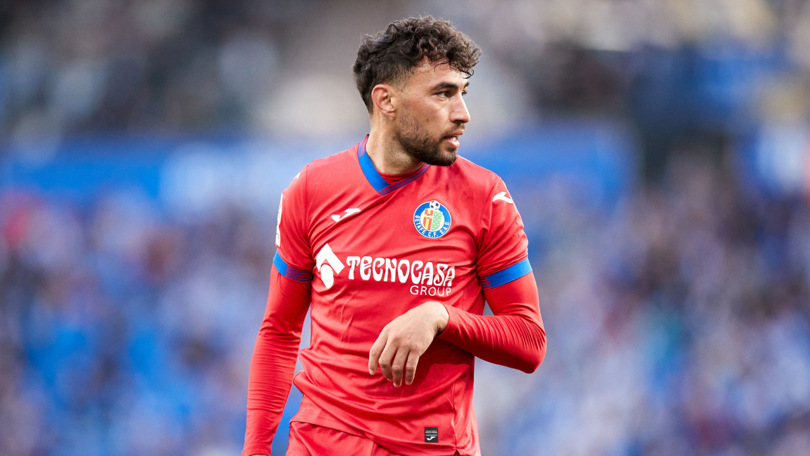 İran'da mahsur kalan ünlü İspanyol futbolcu arabayla Türkiye'ye gelmeye çalışıyor