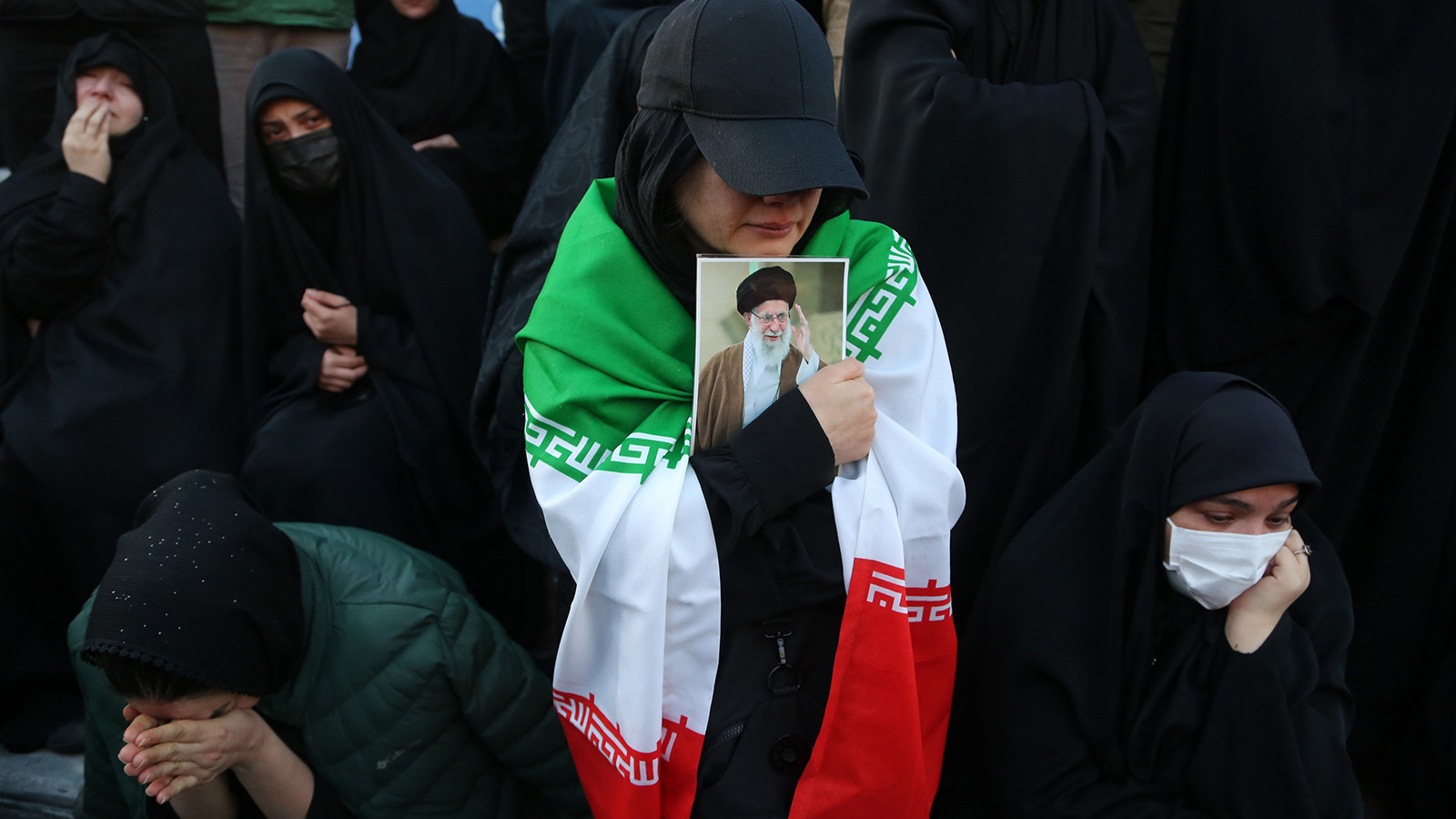 İran'dan ABD ve İsrail'e: Onların kalbini yakacağız