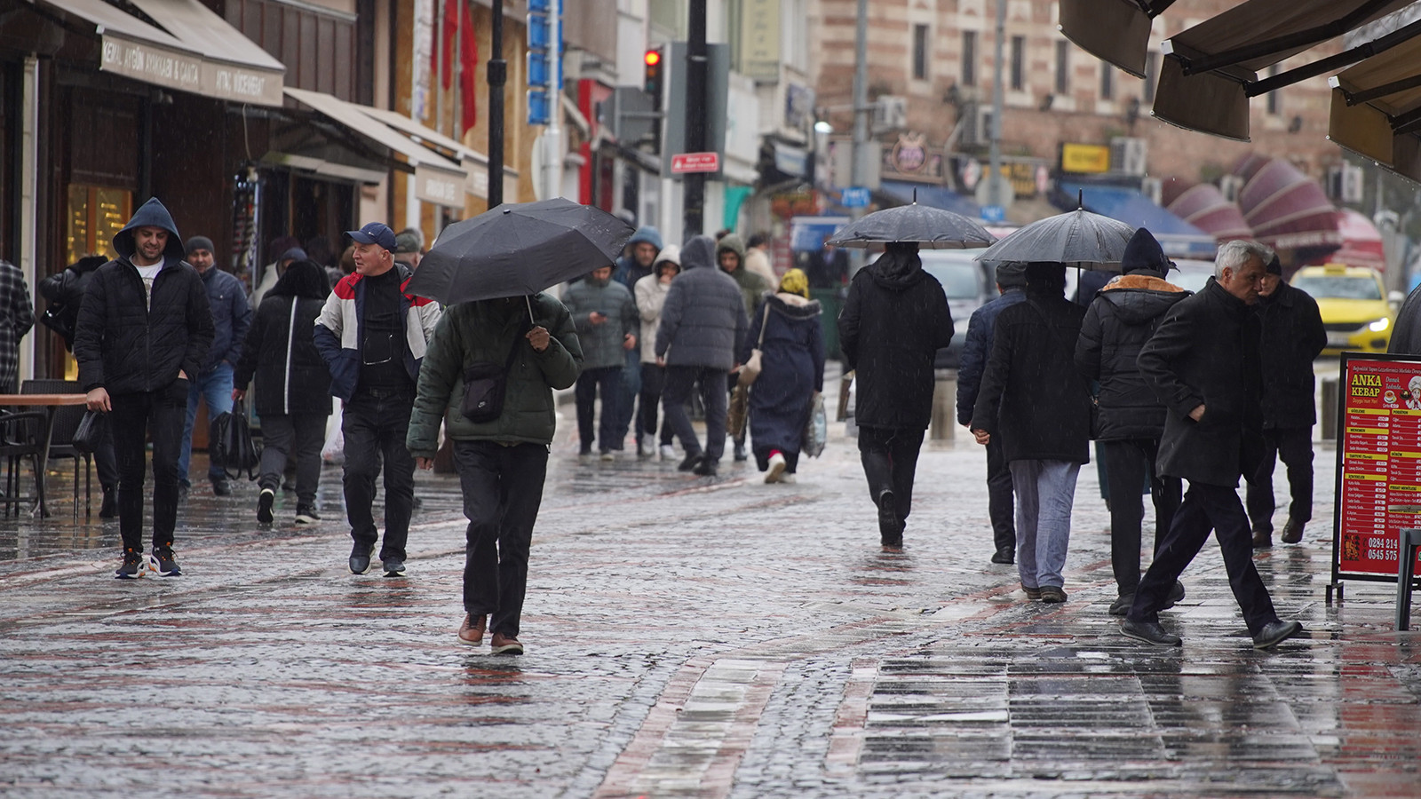 Meteoroloji uyardı! 6 şehrimizi 2 Mart günü sağanak yağış vuracak! İşte o iller