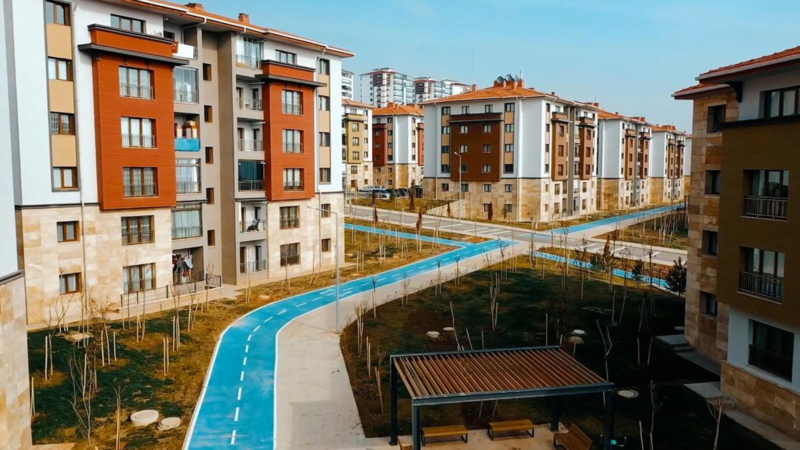 TOKİ 500 bin konut projesi: Ankara, İzmir, Muğla ve Hatay için kura takvimi belli oldu