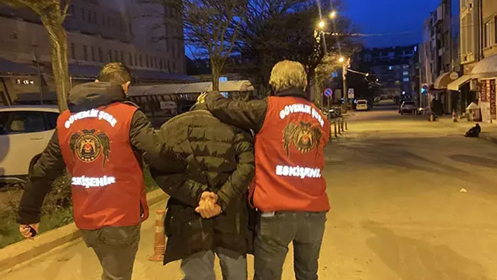 Eskişehir'de Atatürk’e hakaret eden kişi tutuklandı