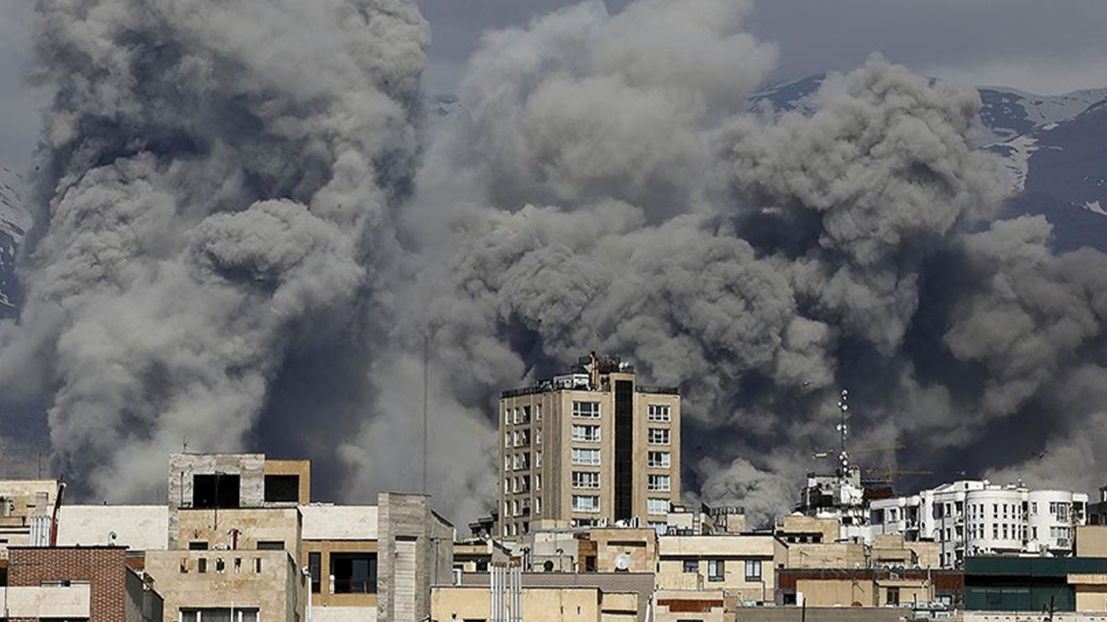 İşte Trump'ın 4 hafta planı! Rejim değişmezse ülkeyi felç edelim