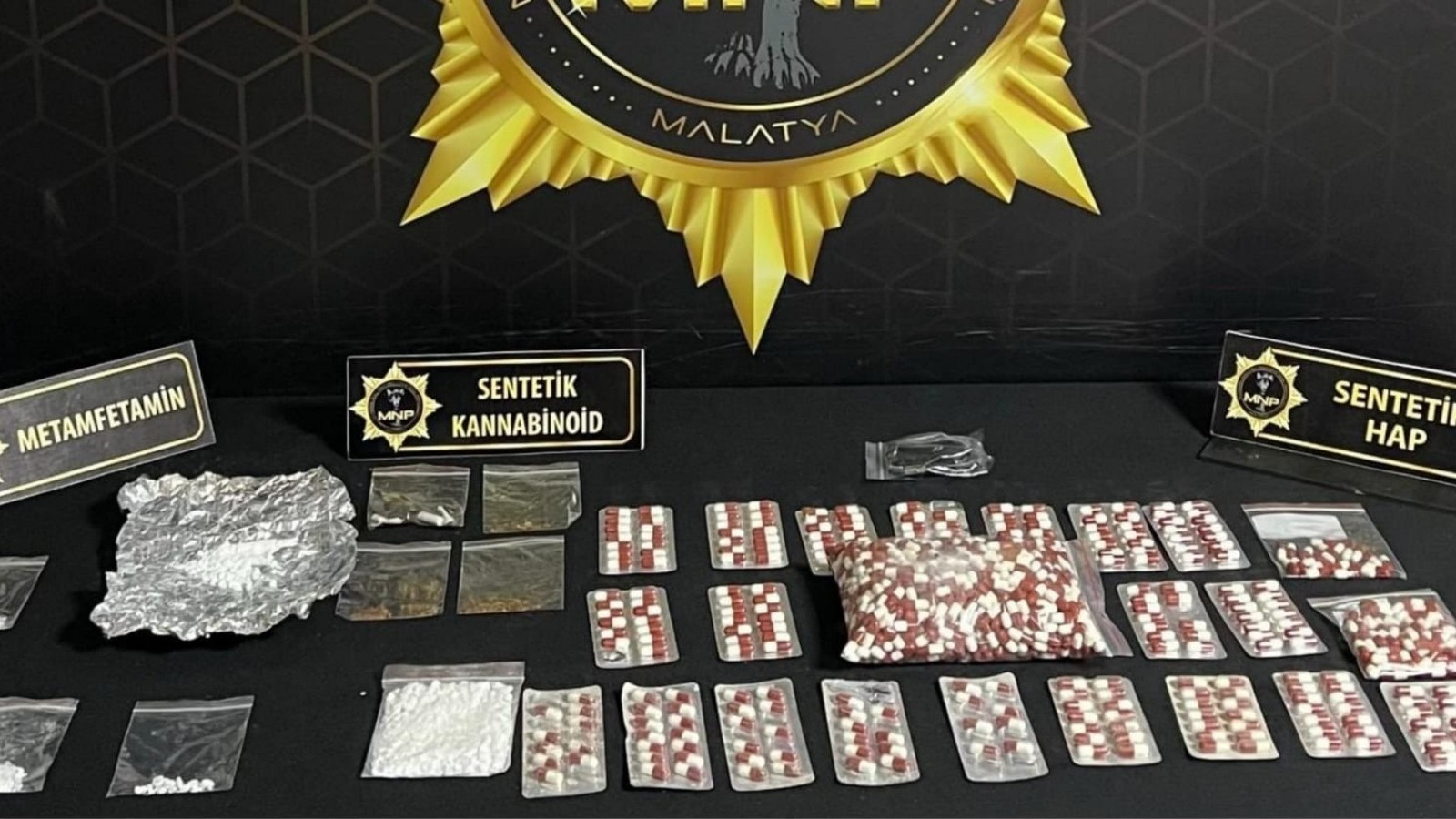 Malatya'da uyuşturucu operasyonu: 8 tutuklama