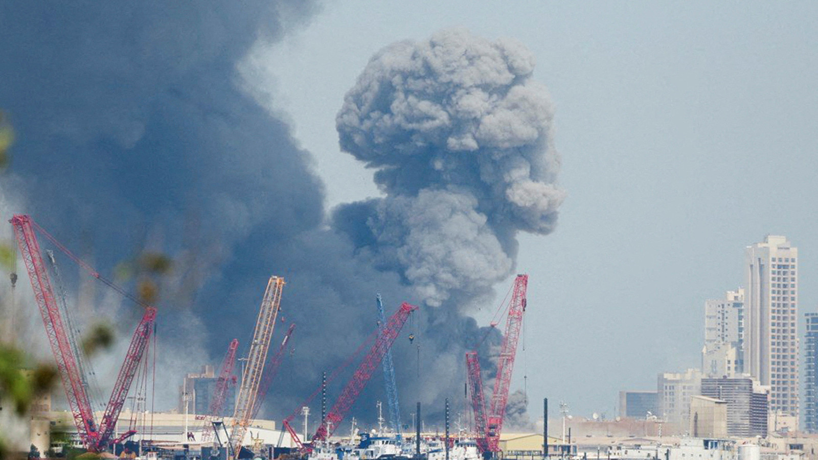Savaşta kabus senaryosu! İran vurmaya devam ediyor! Körfez ülkeleri kritik karar aşamasında