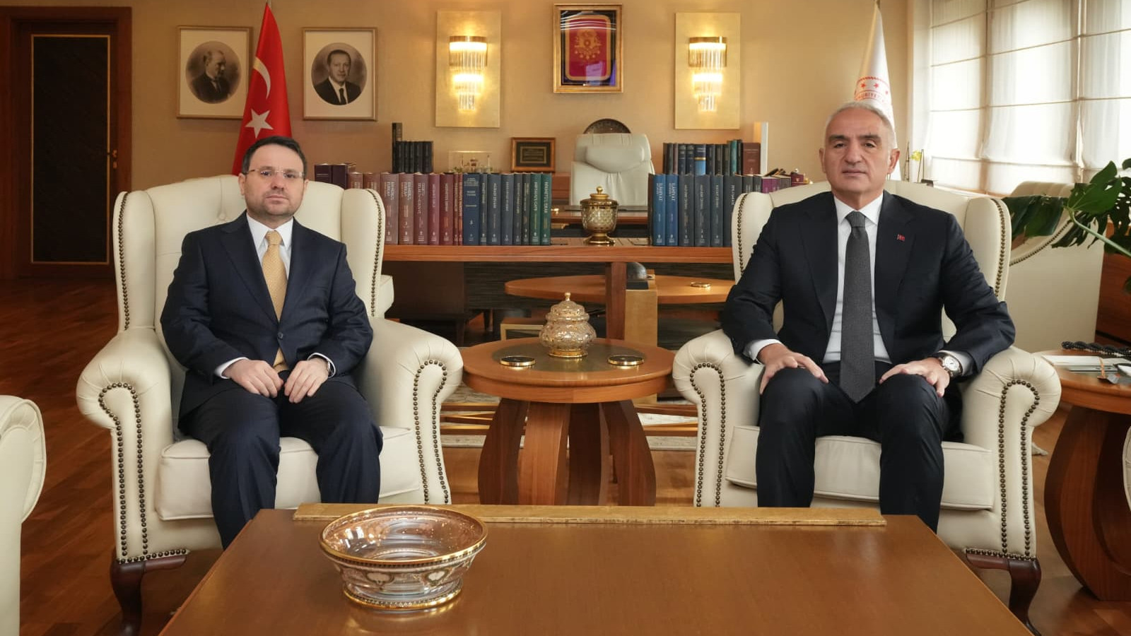 Akın Gürlek'ten Kültür ve Turizm Bakanı Ersoy'a ziyaret