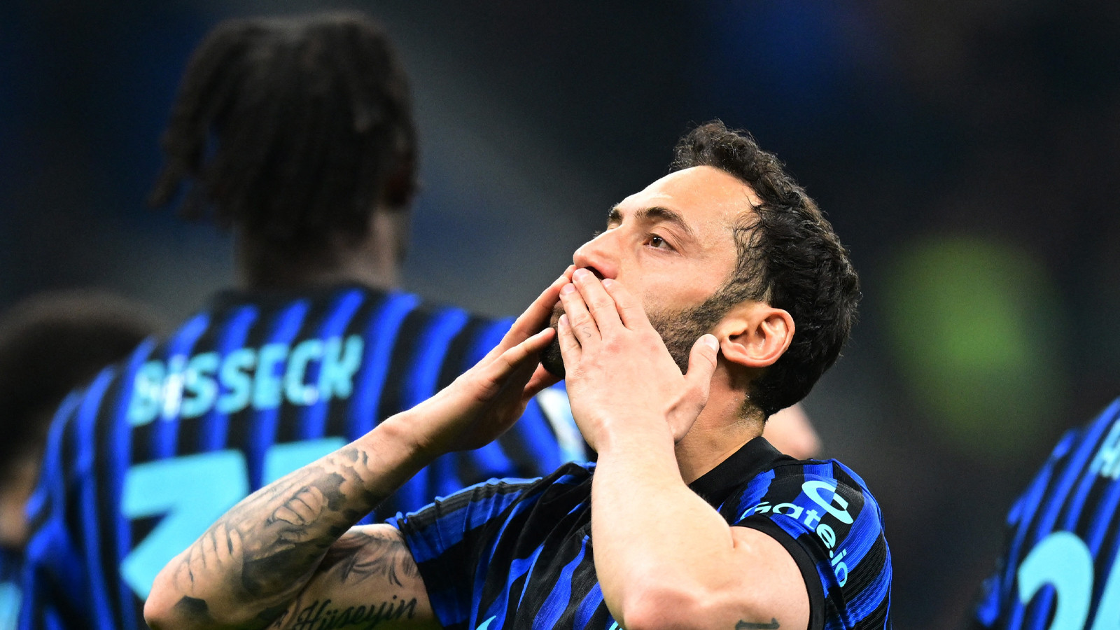 Como Inter maçı, Hakan Çalhanoğlu ilk 11'de!