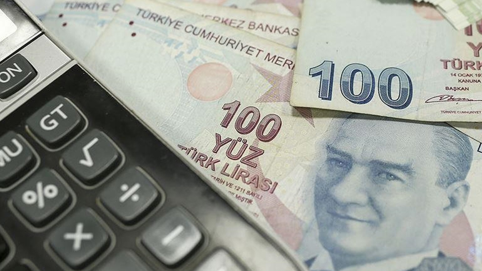 Emeklilere nisan sürprizi: Maaşlara ek zam geliyor