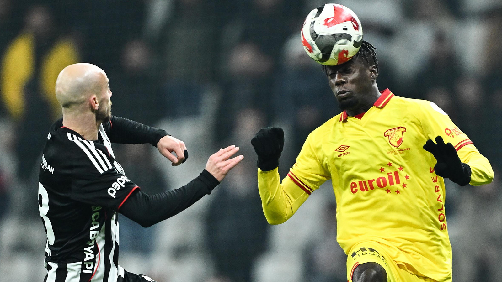 Göztepe'de Bokele krizi! Stoilov biletini kesti