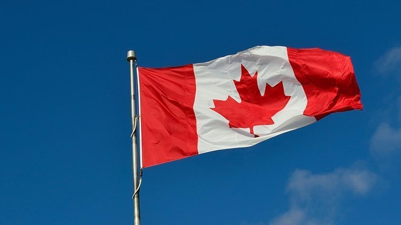 Kanada, güvenlik endişesiyle Riyad Büyükelçiliğini kapattı