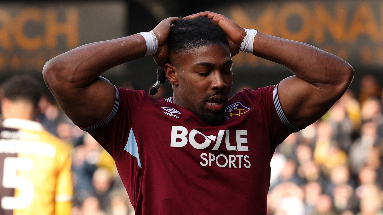 Premier Lig yıldızı için ilginç karar: Ağırlık antrenmanı yapması yasaklandı