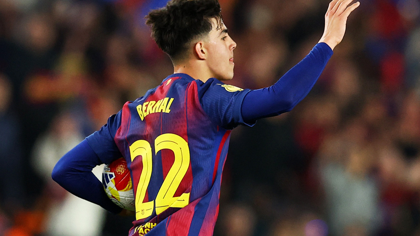 Barça-Atletico maçının yıldızları: Bernal ve top toplayıcı çocuk