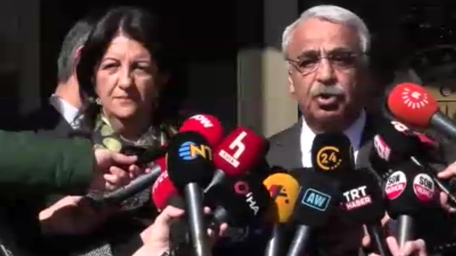 DEM Parti İmralı heyetinden Çiftçi ve Gürlek'e ziyaret