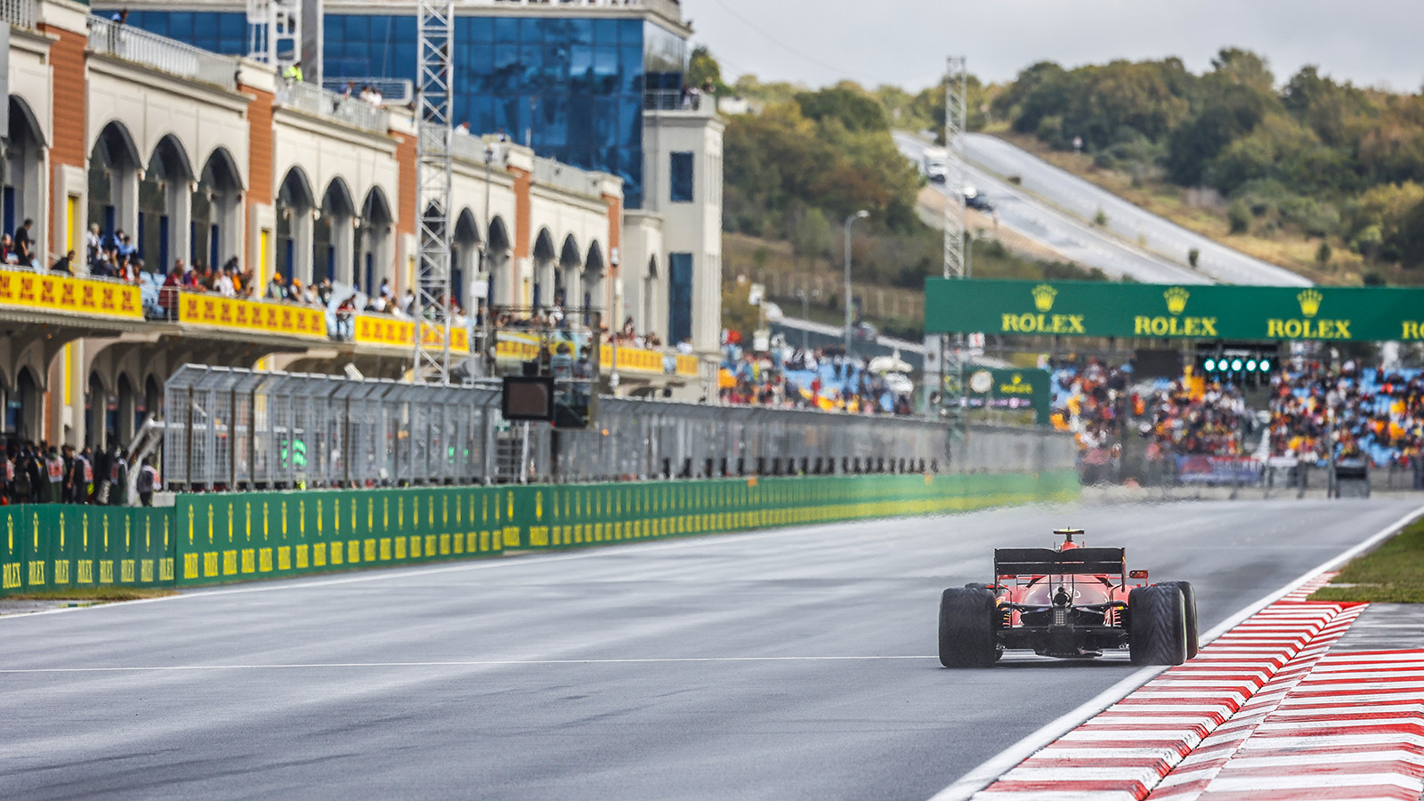 Formula 1, Türkiye'ye geri dönüyor! Ünlü isim tarih verdi