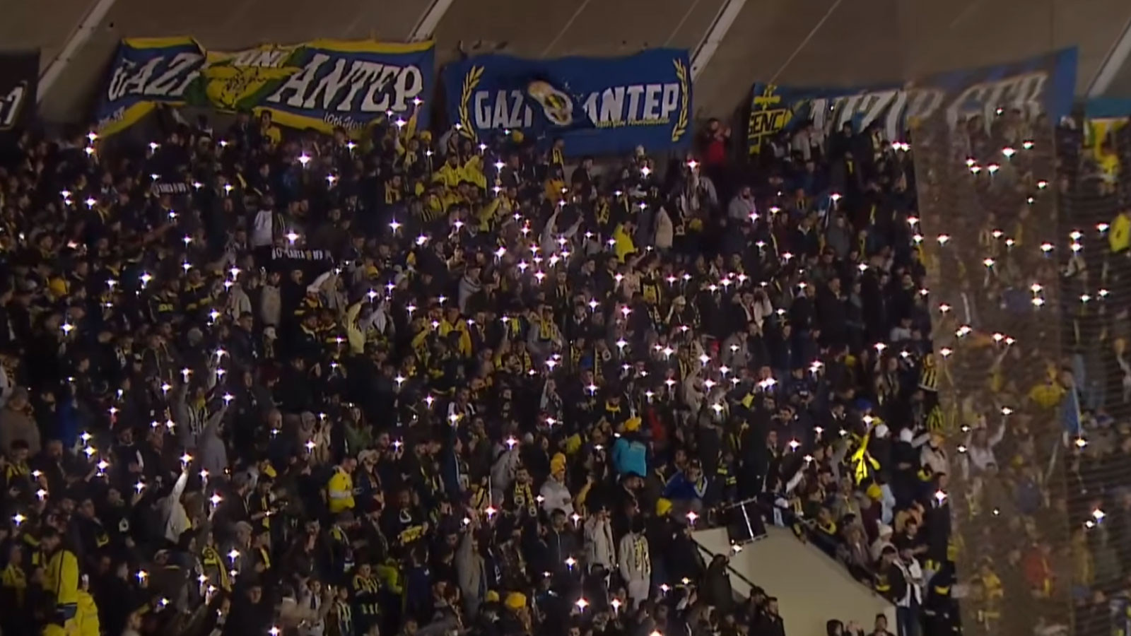 Gaziantep FK - Fenerbahçe maçı başlayamadı