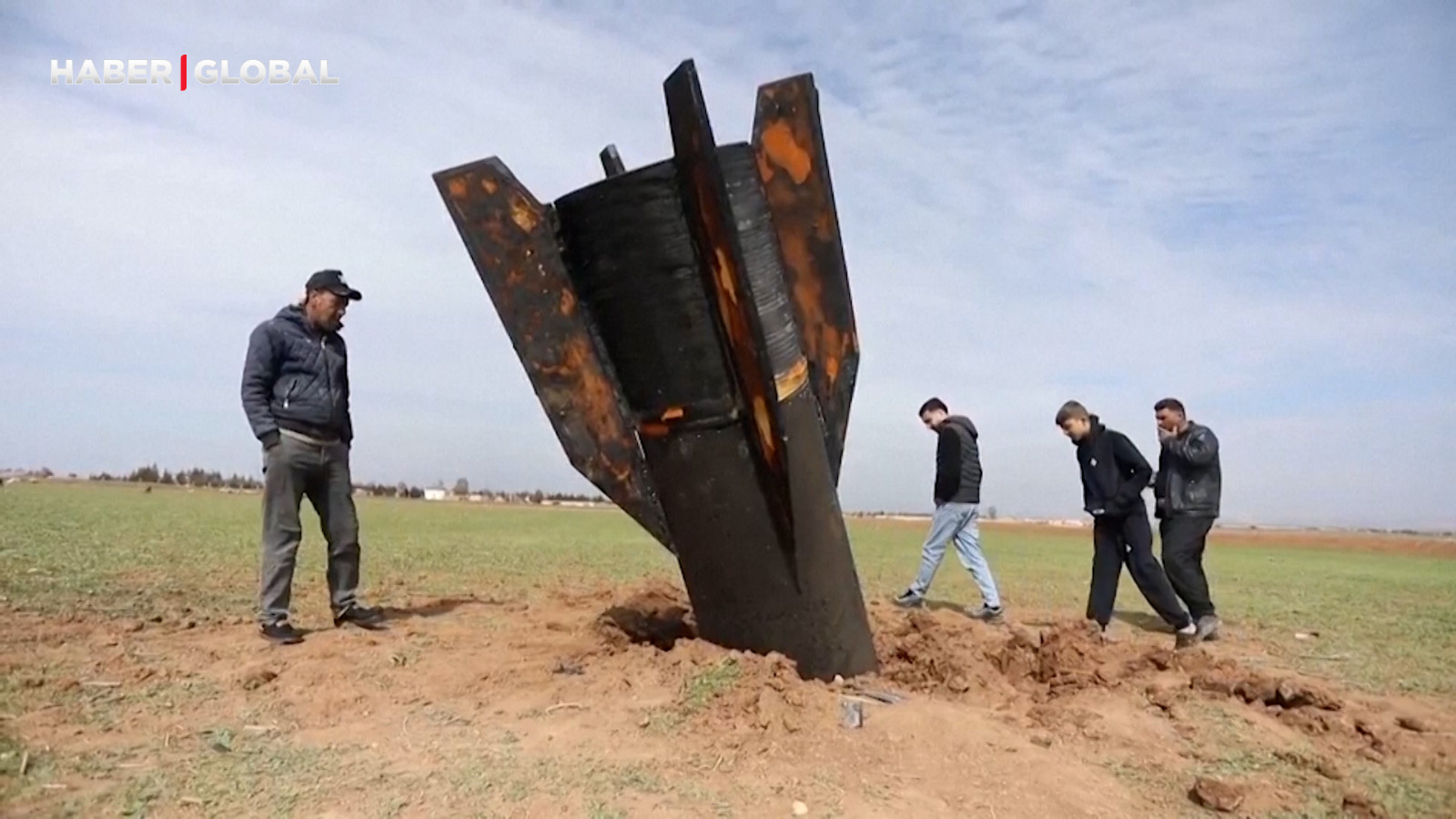 Türkiye hava sahasındayken düşürülen füzenin görüntüleri yayınlandı