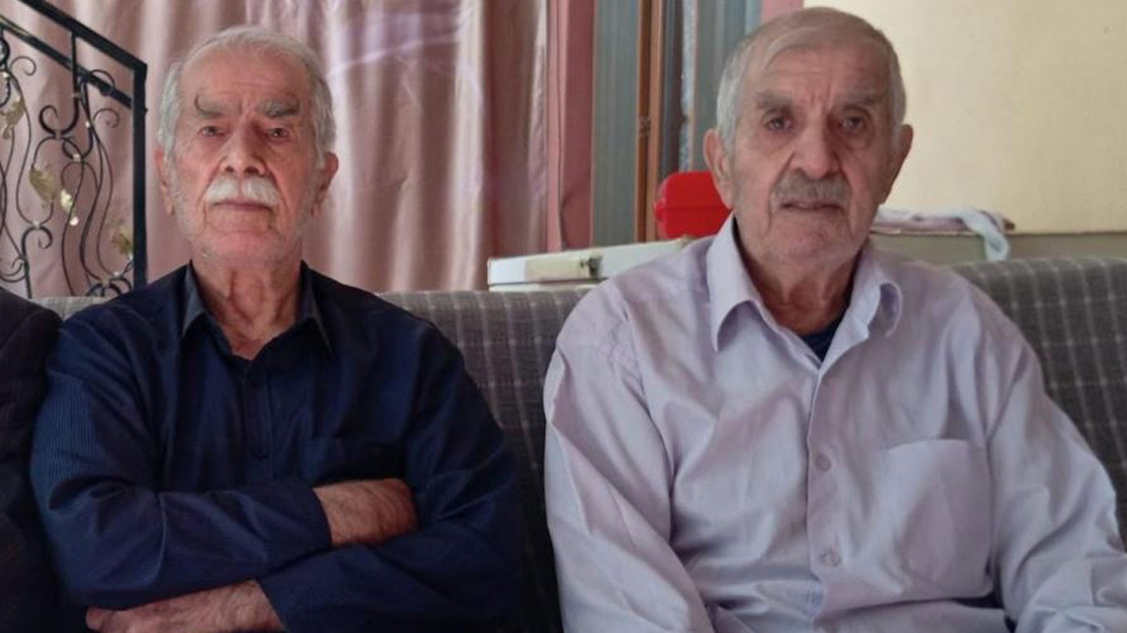 İki kardeş bir gün arayla geçirdikleri kalp krizi nedeni ile hayatlarını kaybetti