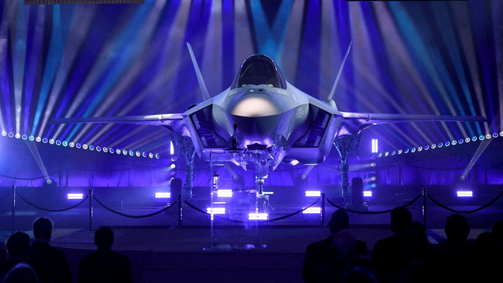 F-35 ilk kez bir Rus uçağını düşürdü