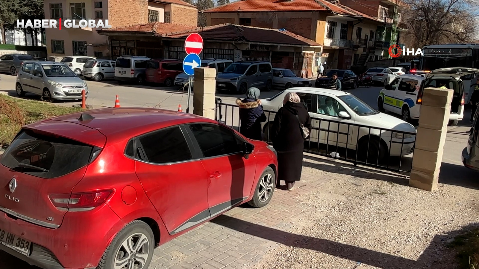 Otoparkta sürücüleri mahsur bıraktı, gelince de "Bilemedim ki" dedi