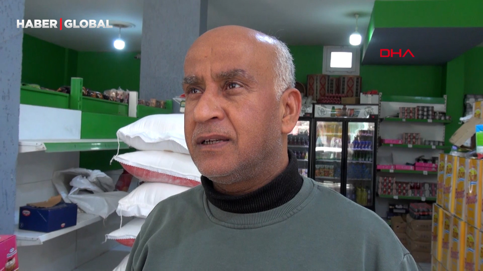 Hatay'da gizemli yardımsever, bakkala girdi herkesin borcunu ödedi