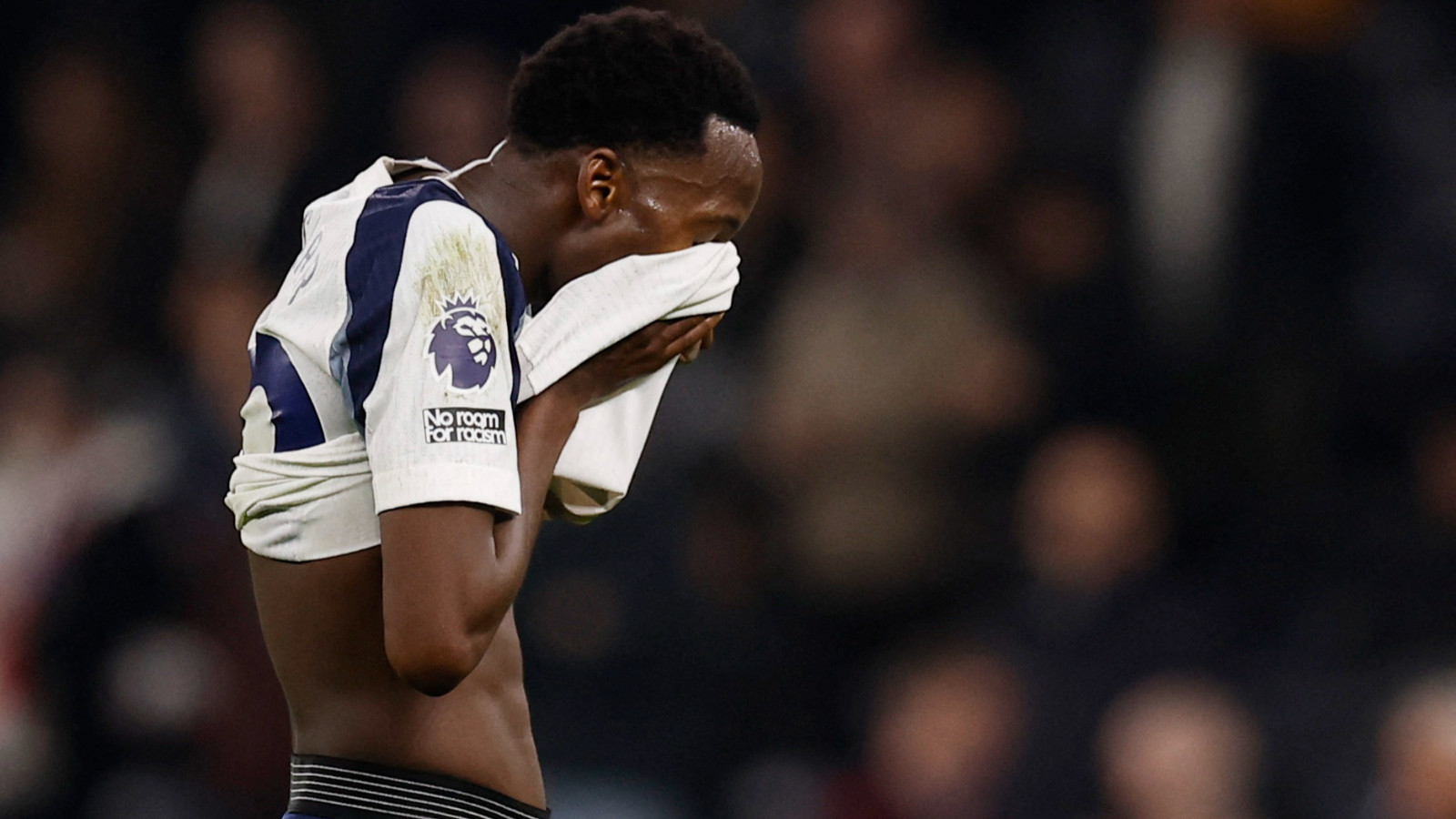 İngiltere Premier Lig tarihinin en pahalı küme düşüşüne şahit olmak üzereyiz