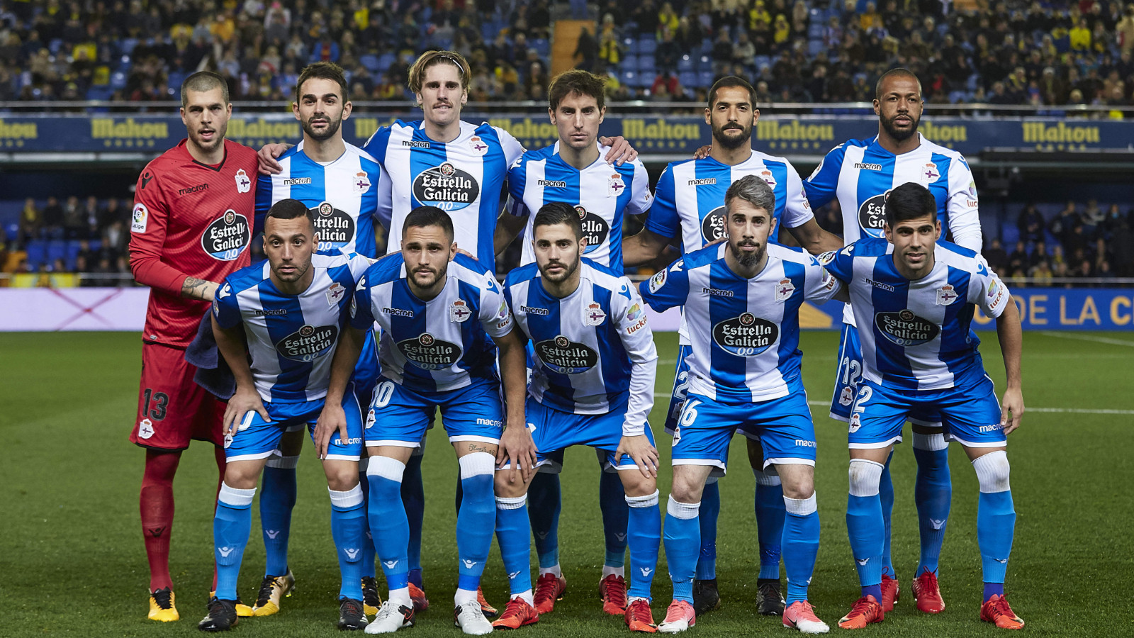 İspanyol ekibi Deportivo La Coruna'dan Türkiye paylaşımı: “Antrenmanımızı Türk dostlarımıza adıyoruz.”