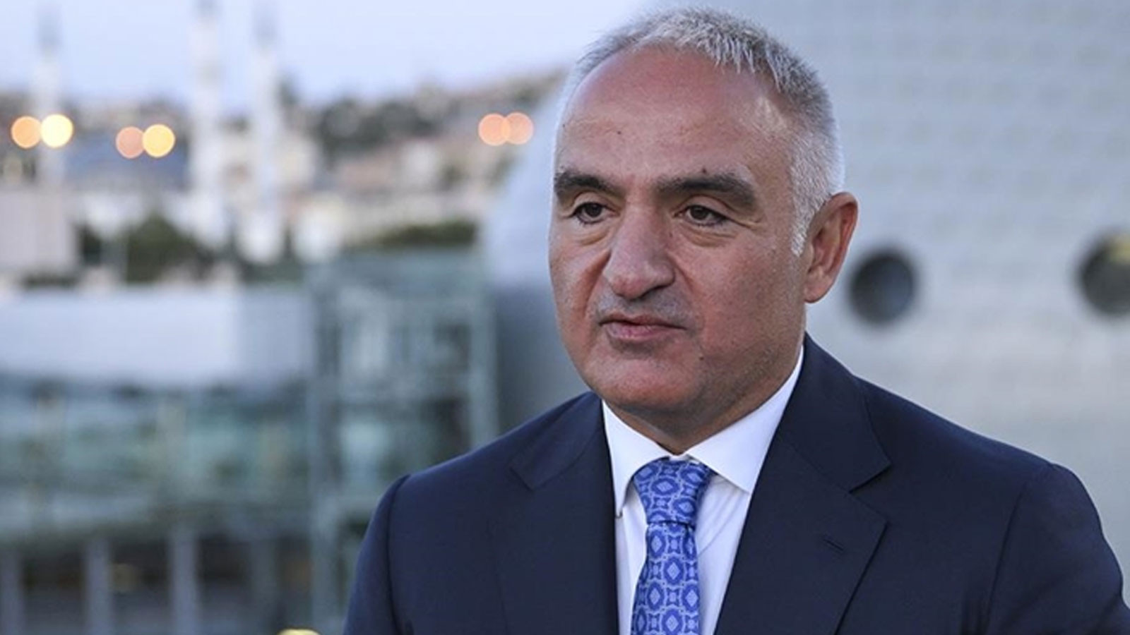 Bakan Ersoy'dan İtalya'ya kaçırılmak istenen 7 bin 550 sikke ve figürün ele geçirilmesine ilişkin açıklama