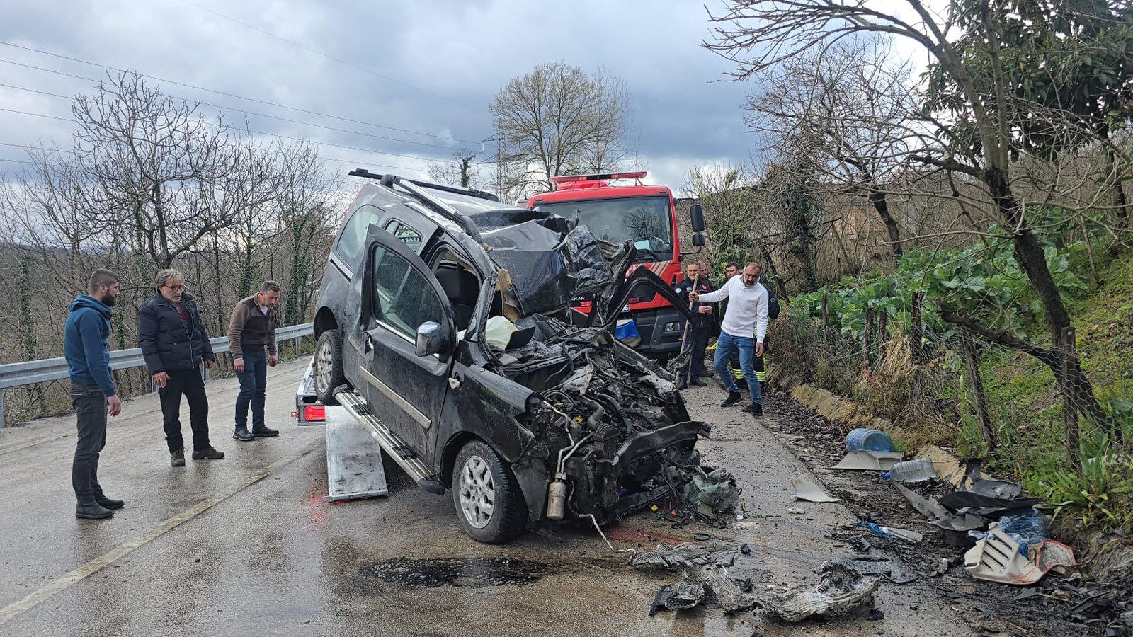 Ordu'da hafif ticari araç ile kamyon çarpıştı: 2 ölü, 2 ağır yaralı
