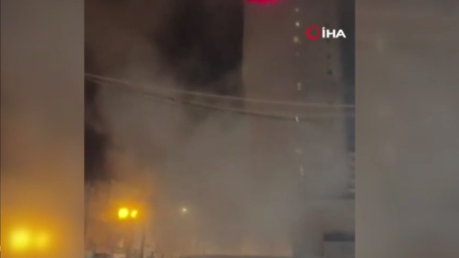 Beyrut'ta bir otel vuruldu: Ölü ve yaralılar var