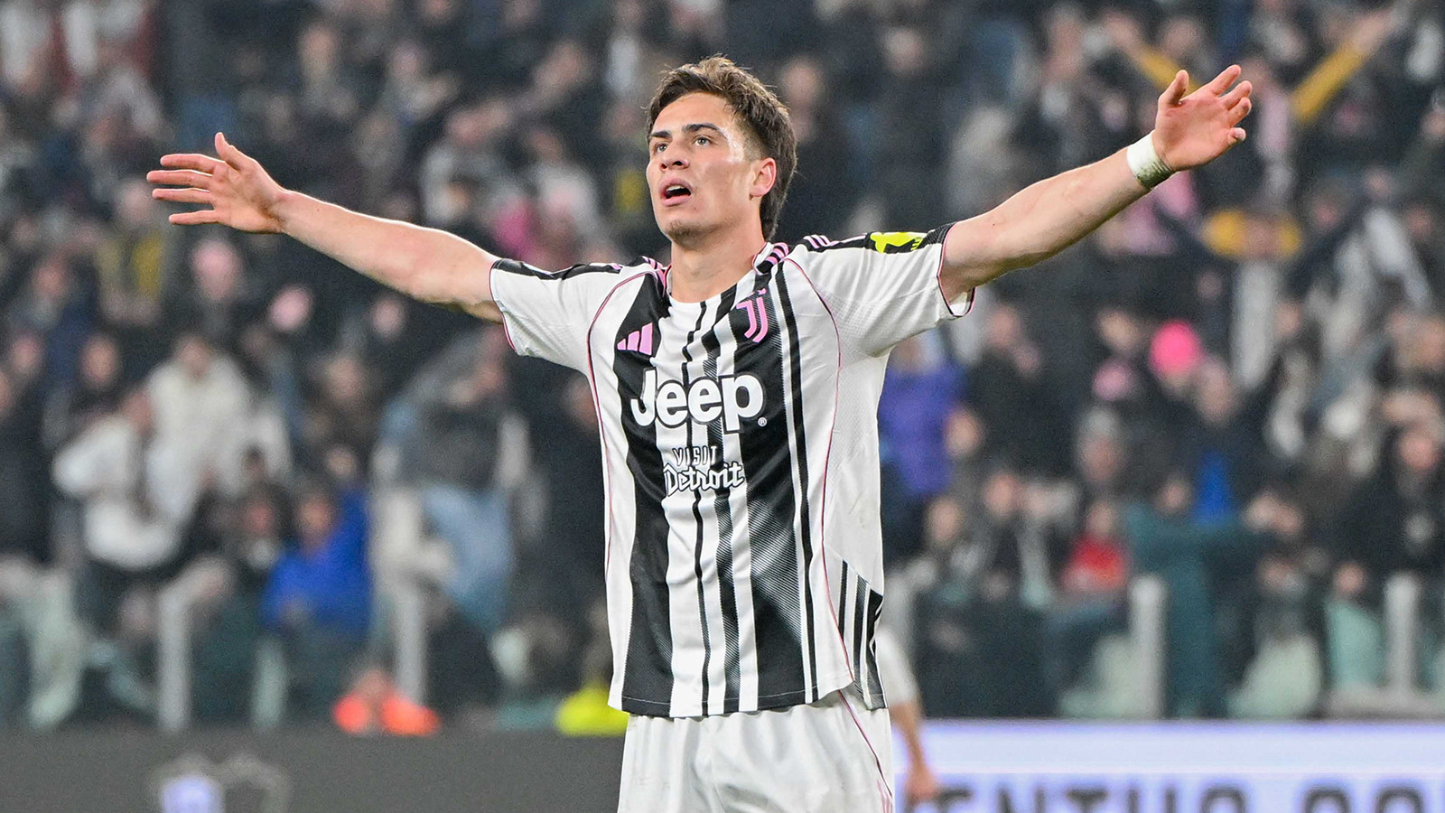 İtalya'da Kenan Yıldız çılgınlığı: "Yeni dönemin sembolü"