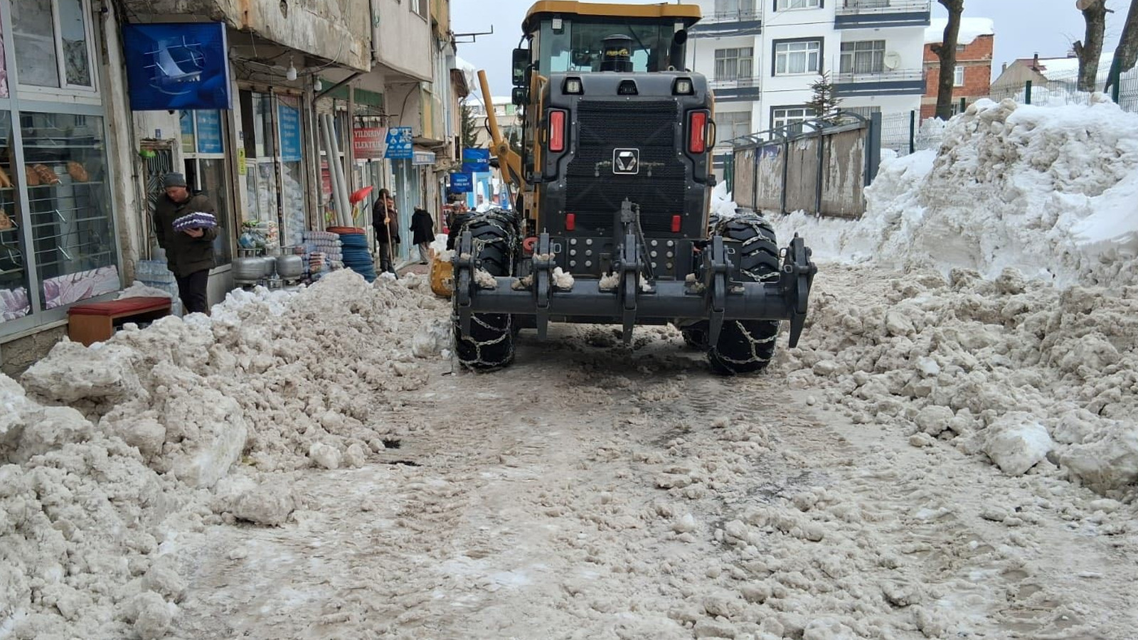 Ordu’da kar ve buzlanma nedeniyle 2 ilçede eğitime ara verildi