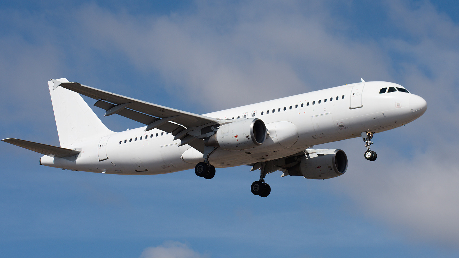 Türkiye ve Umman'dan bölgeden tahliyeler için ek uçak seferi iş birliği