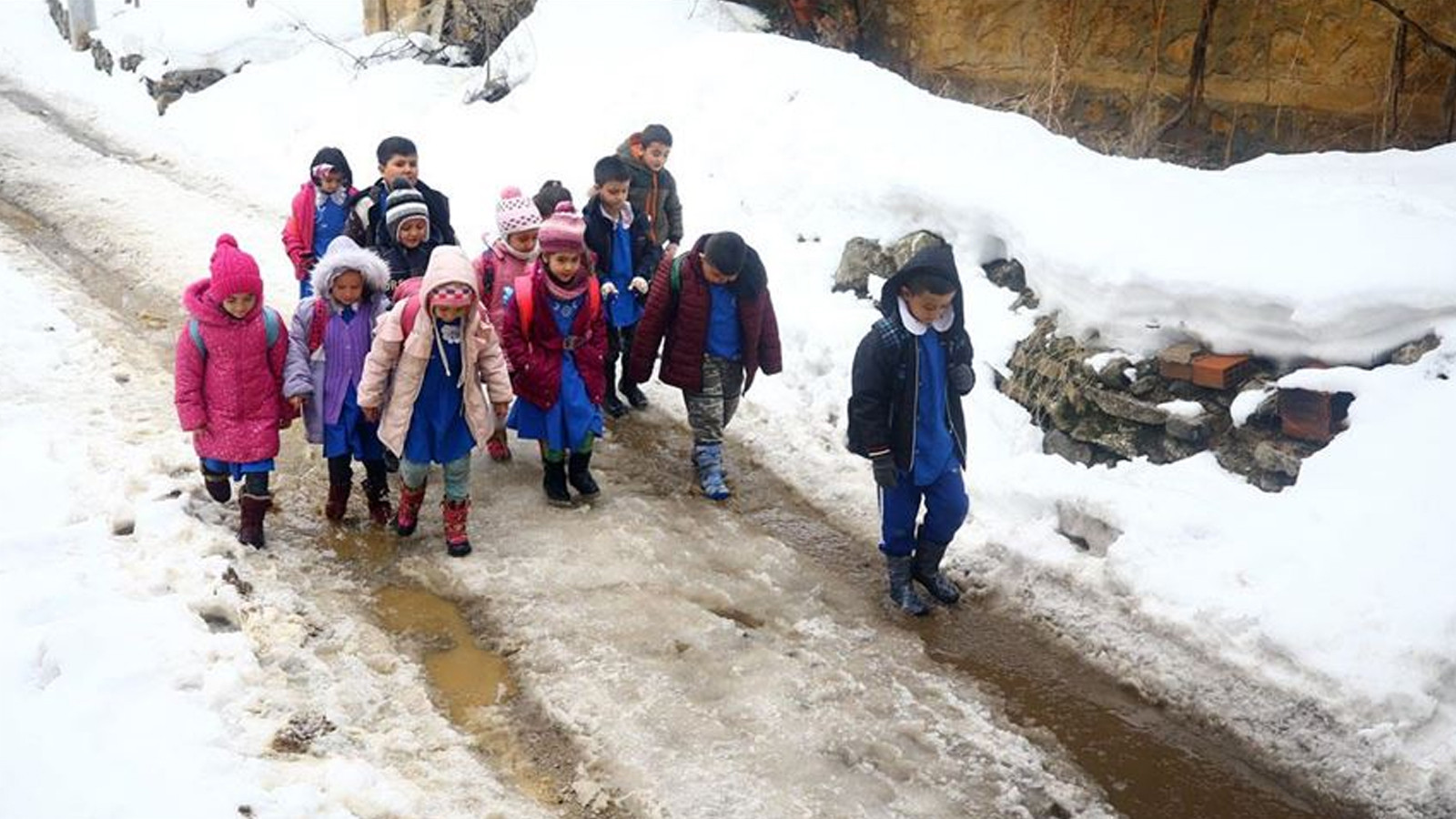 Hakkari'de 10 Mart Salı yarın okullar tatil mi?