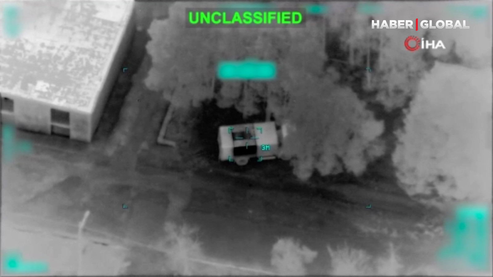 ABD, İran’ın füze rampalarını vurdu!