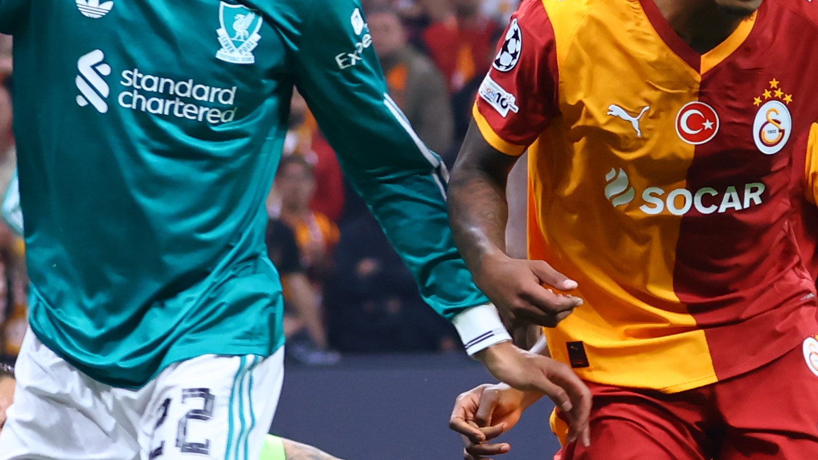 Galatasaray ve Liverpool forması giymiş 12 isim
