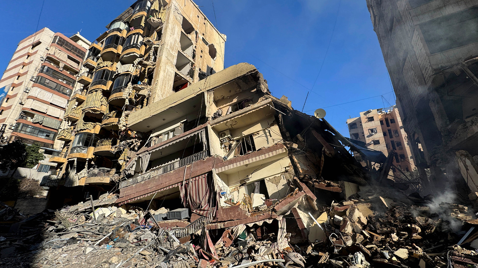 İsrail'in Lübnan'a düzenlediği saldırılarda can kaybı 486'ya yükseldi