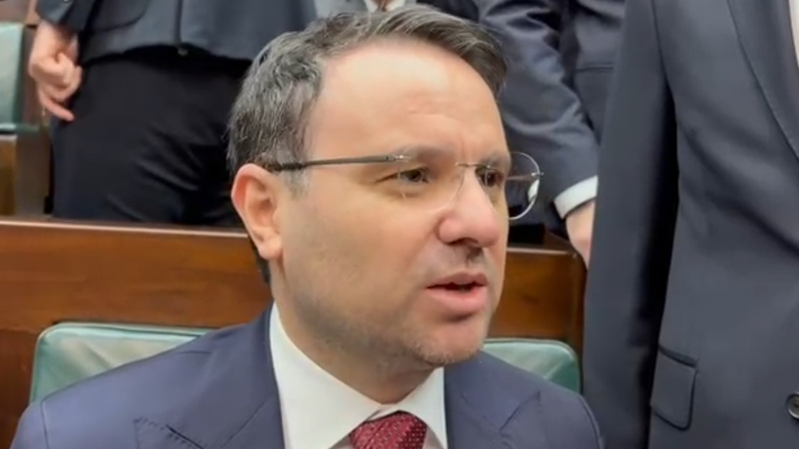 Akın Gürlek'ten 'İBB davası canlı yayınlansın' talebine açıklama