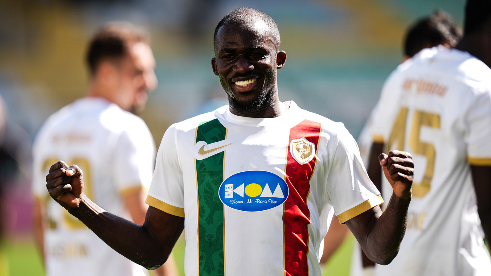 Amedspor 3 puanı 4 golle aldı