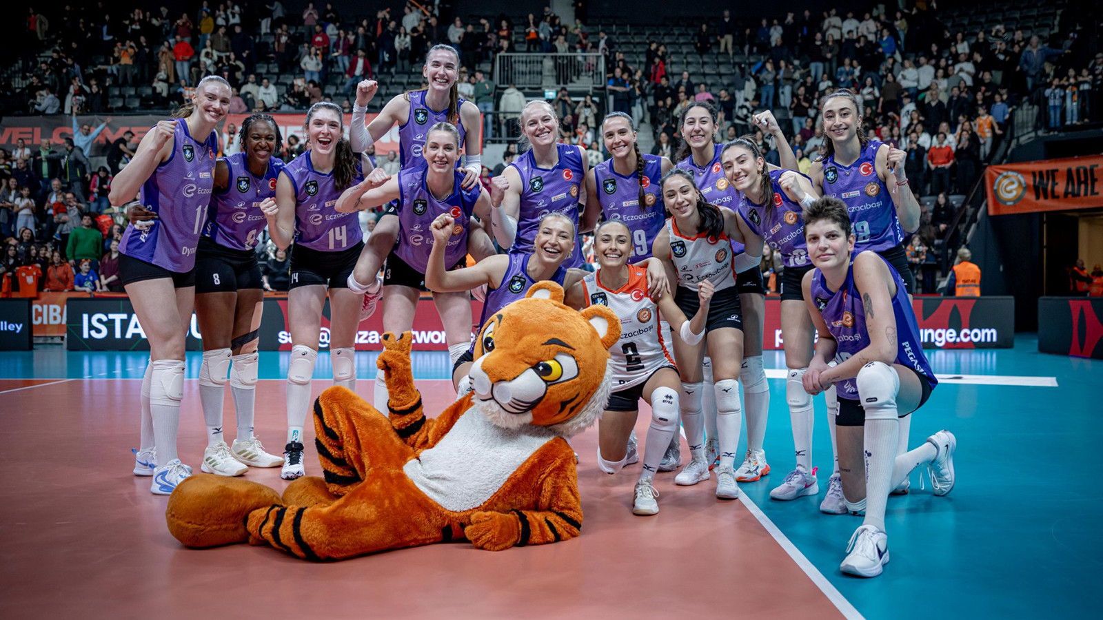 Eczacıbaşı Dynavit, Şampiyonlar Ligi'nde avantajı kaptı