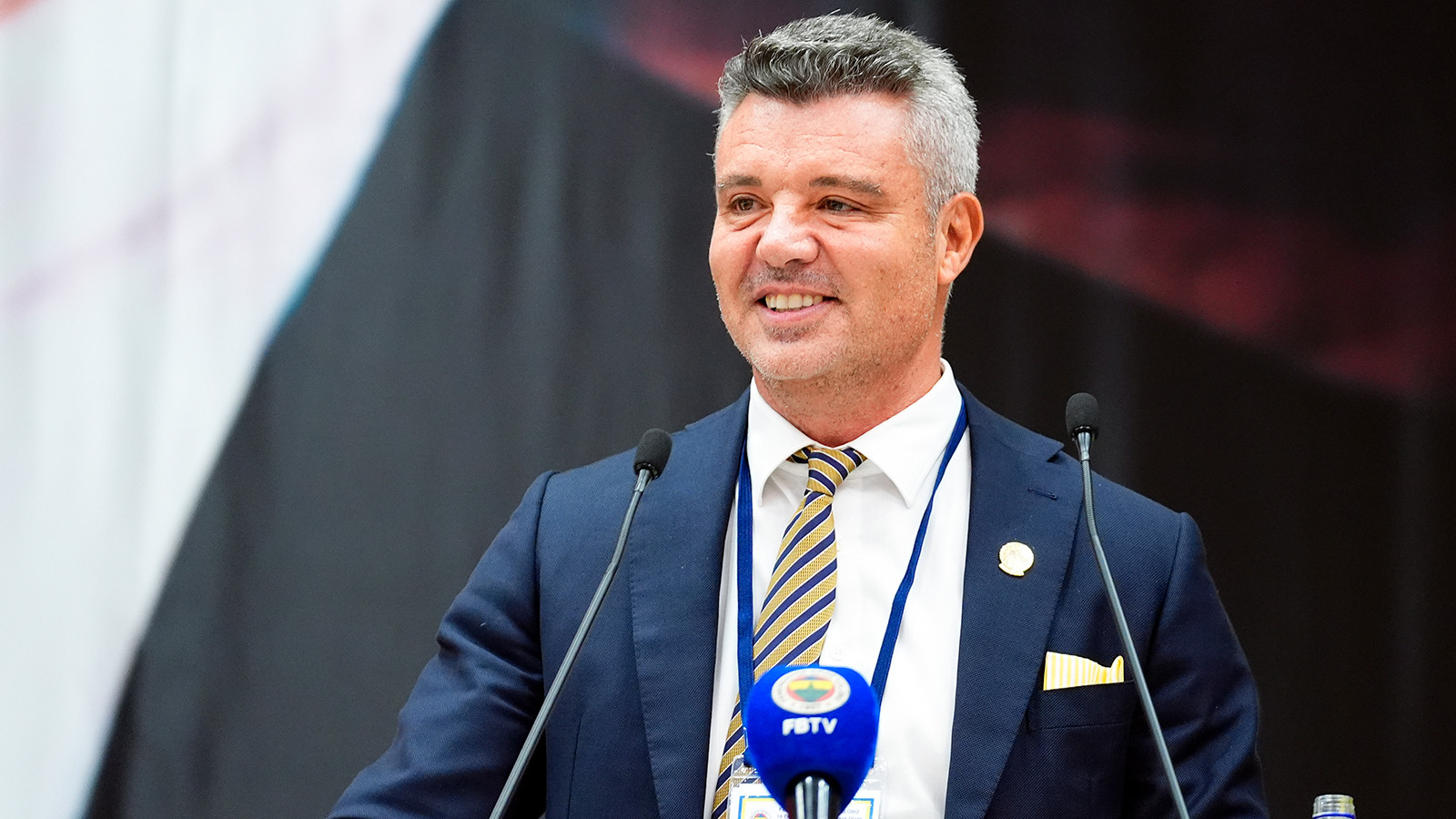 Fenerbahçe Başkanı Sadettin Saran'dan flaş açıklamalar: "Devam etseydik takıma ihanet edecektik"