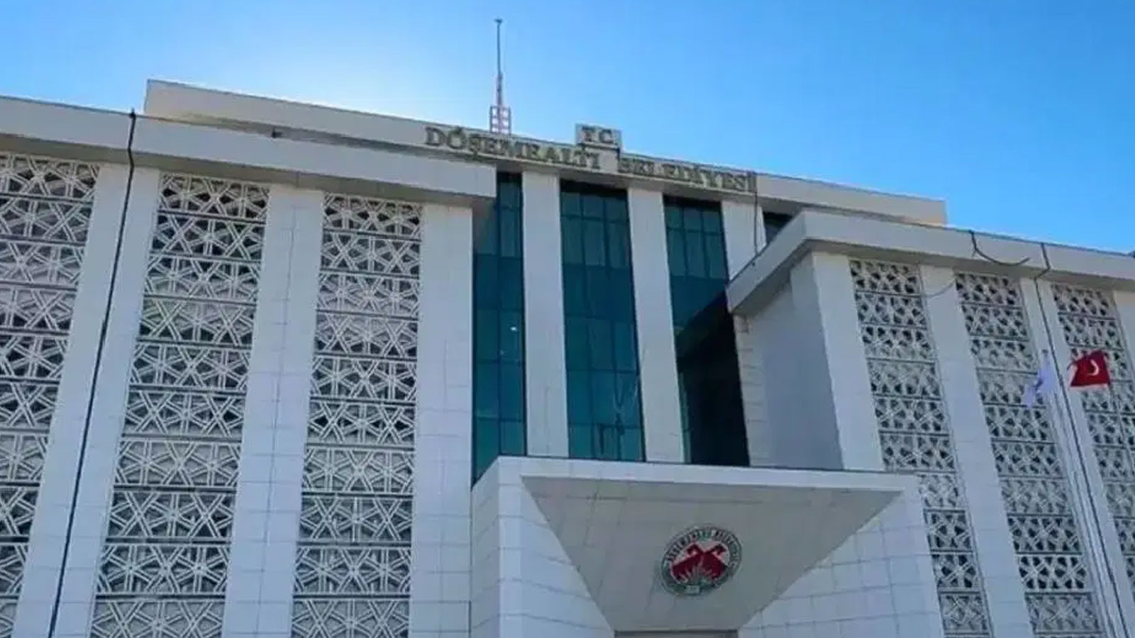 Antalya’da Döşemealtı Belediyesi’ne ihale operasyonu